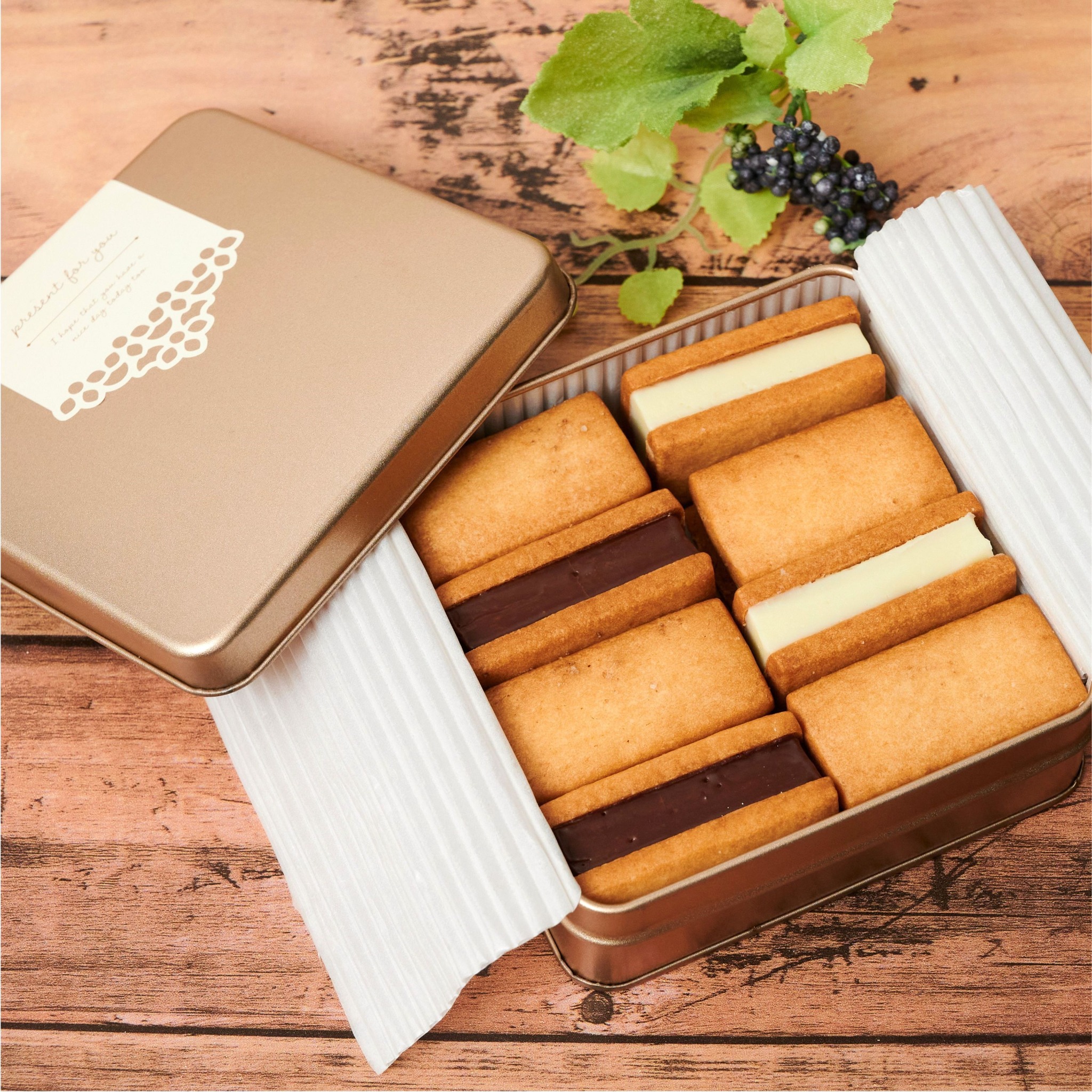 缶に詰めた生チョコサンド